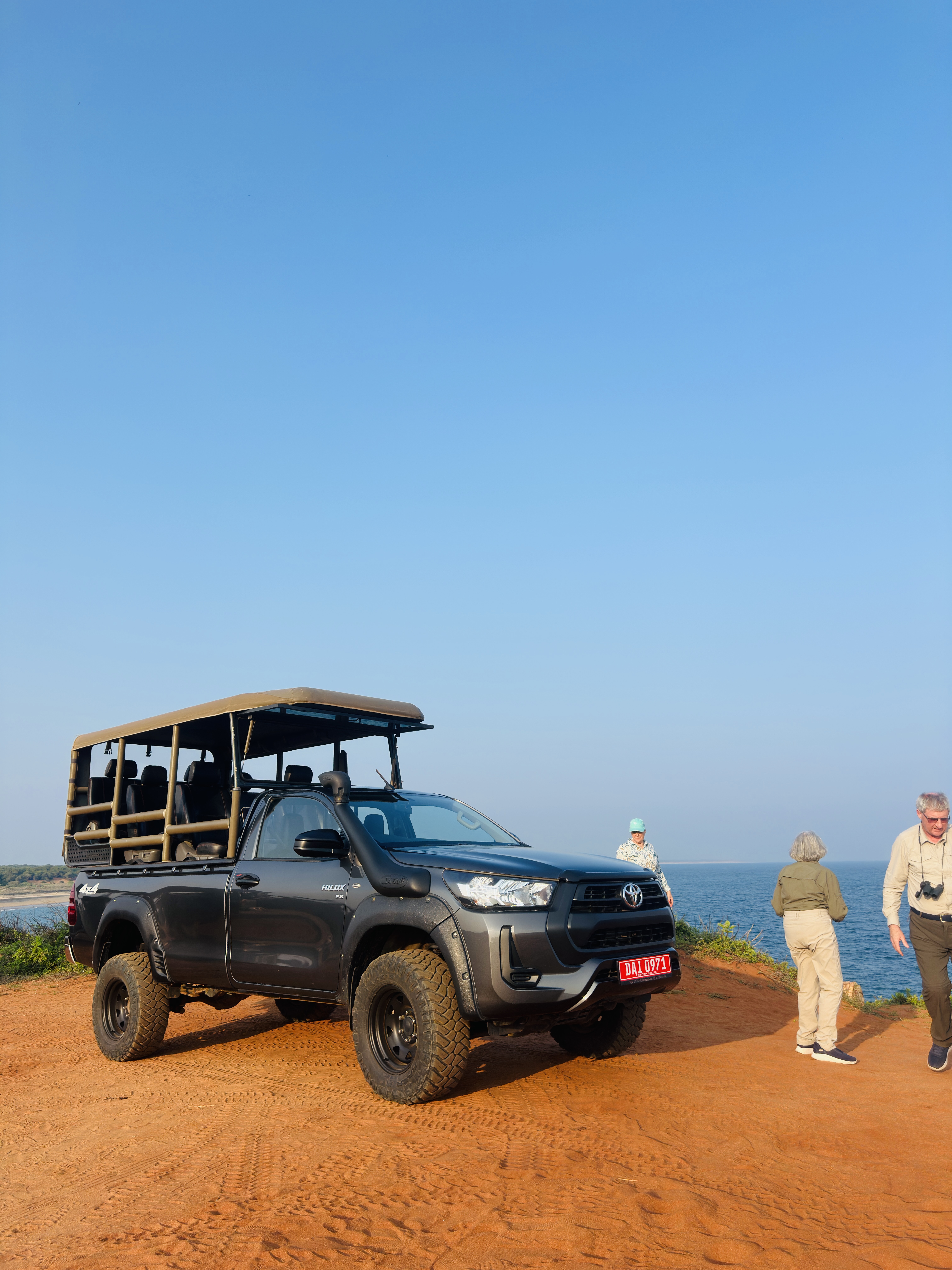 Yala safari jeep beside the coast